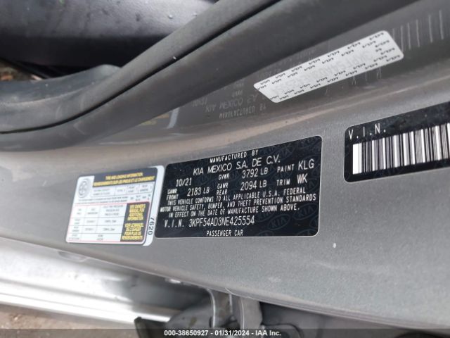 Photo 8 VIN: 3KPF54AD3NE425554 - KIA FORTE 