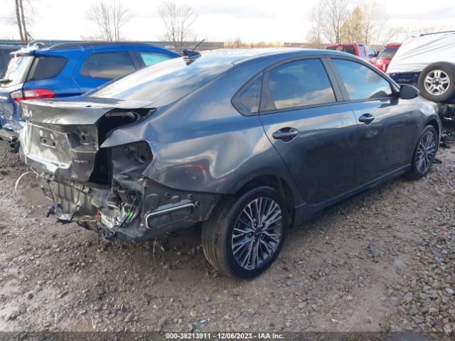 Photo 3 VIN: 3KPF54AD3NE451295 - KIA FORTE 