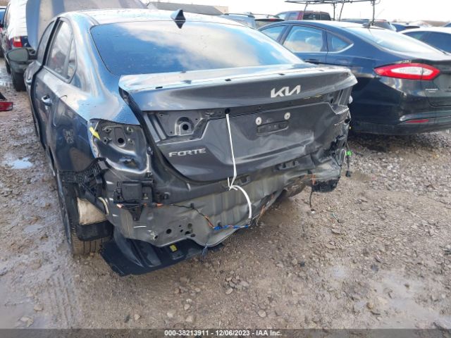 Photo 5 VIN: 3KPF54AD3NE451295 - KIA FORTE 