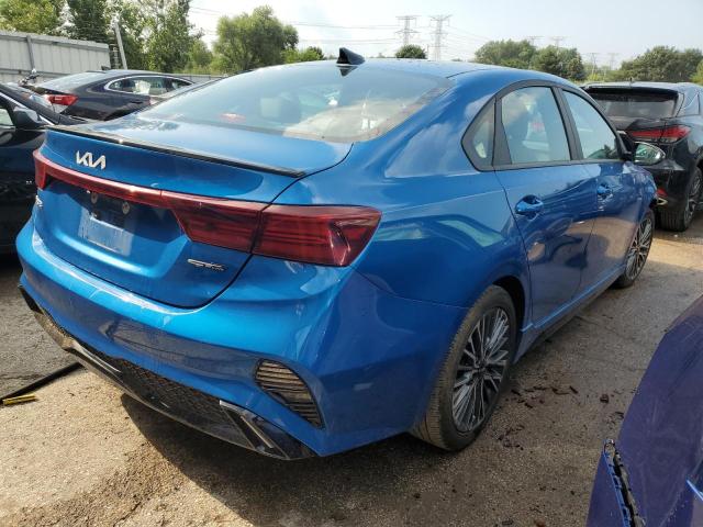 Photo 2 VIN: 3KPF54AD3PE610996 - KIA FORTE GT L 