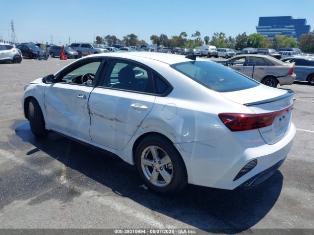 Photo 2 VIN: 3KPF54AD3PE633808 - KIA FORTE 