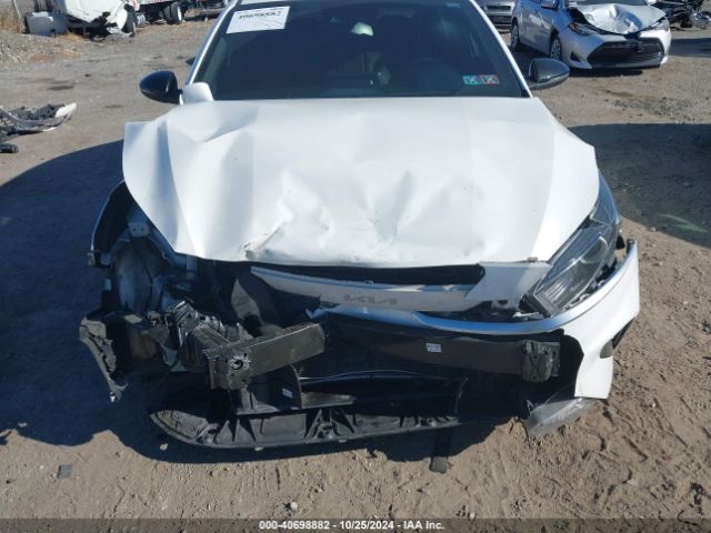 Photo 5 VIN: 3KPF54AD4NE423540 - KIA FORTE 