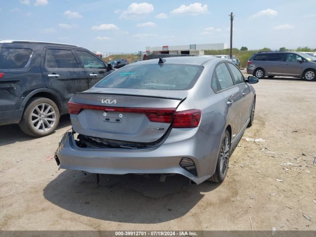 Photo 3 VIN: 3KPF54AD4PE579600 - KIA FORTE 