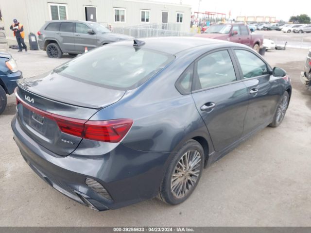 Photo 3 VIN: 3KPF54AD5NE441626 - KIA FORTE 