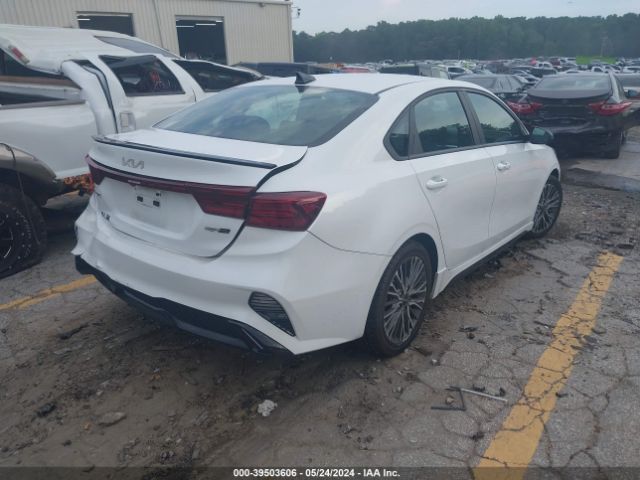 Photo 3 VIN: 3KPF54AD5NE445059 - KIA FORTE 