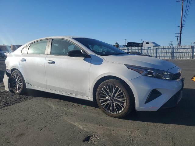 Photo 3 VIN: 3KPF54AD5PE553622 - KIA FORTE GT L 