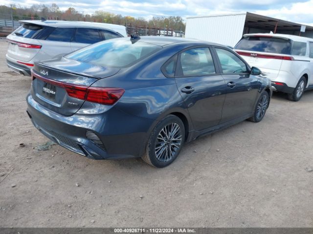 Photo 3 VIN: 3KPF54AD5PE603130 - KIA FORTE 