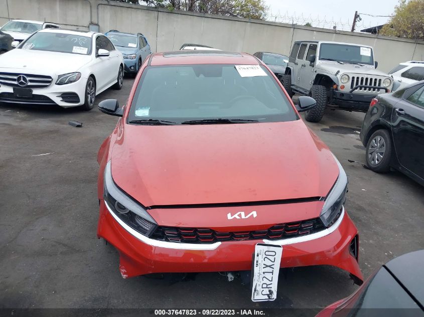 Photo 12 VIN: 3KPF54AD5PE640663 - KIA FORTE 