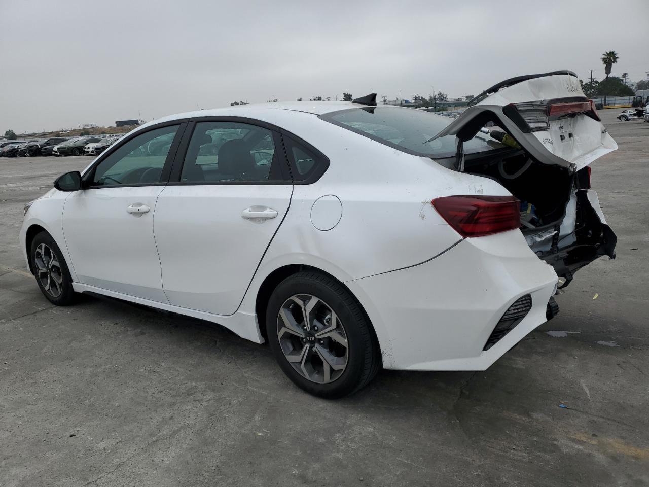 Photo 1 VIN: 3KPF54AD5RE741317 - KIA FORTE 