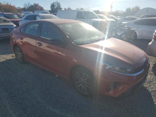 Photo 3 VIN: 3KPF54AD6NE431168 - KIA FORTE GT L 