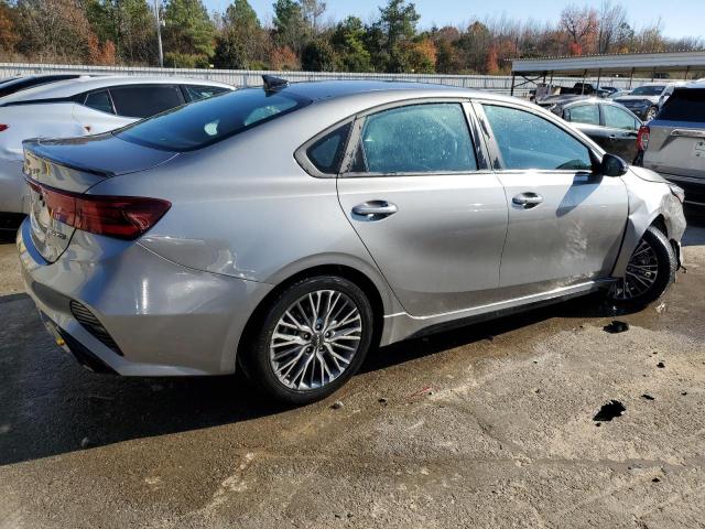 Photo 2 VIN: 3KPF54AD6NE454384 - KIA FORTE 