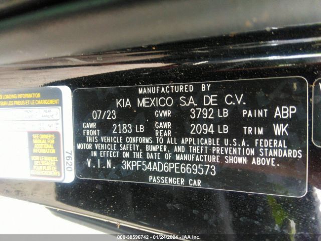 Photo 8 VIN: 3KPF54AD6PE669573 - KIA FORTE 