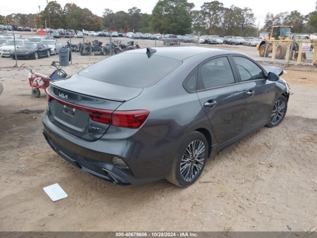 Photo 3 VIN: 3KPF54AD6PE686180 - KIA FORTE 