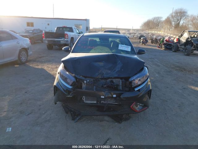 Photo 5 VIN: 3KPF54AD6PE688544 - KIA FORTE 