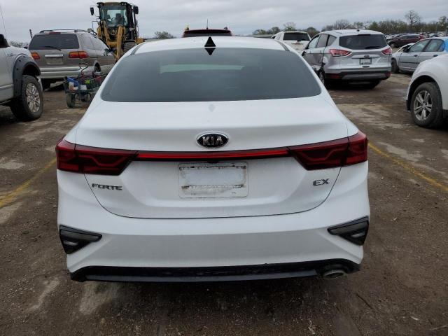 Photo 5 VIN: 3KPF54AD7ME364143 - KIA FORTE 