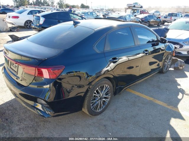 Photo 3 VIN: 3KPF54AD7PE606160 - KIA FORTE 