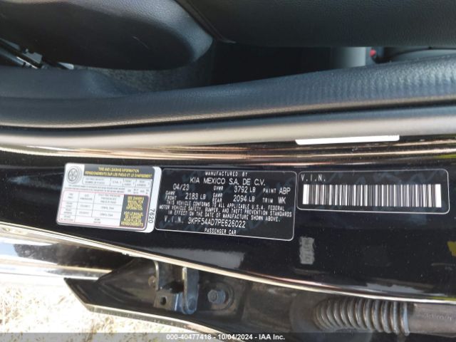 Photo 8 VIN: 3KPF54AD7PE626022 - KIA FORTE 