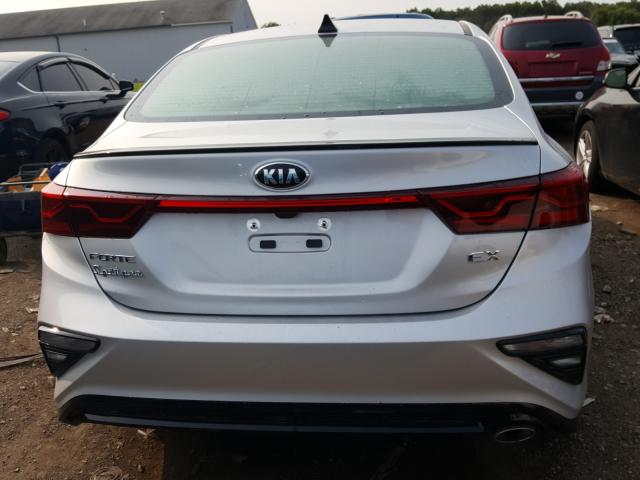 Photo 8 VIN: 3KPF54AD8LE213763 - KIA FORTE EX 