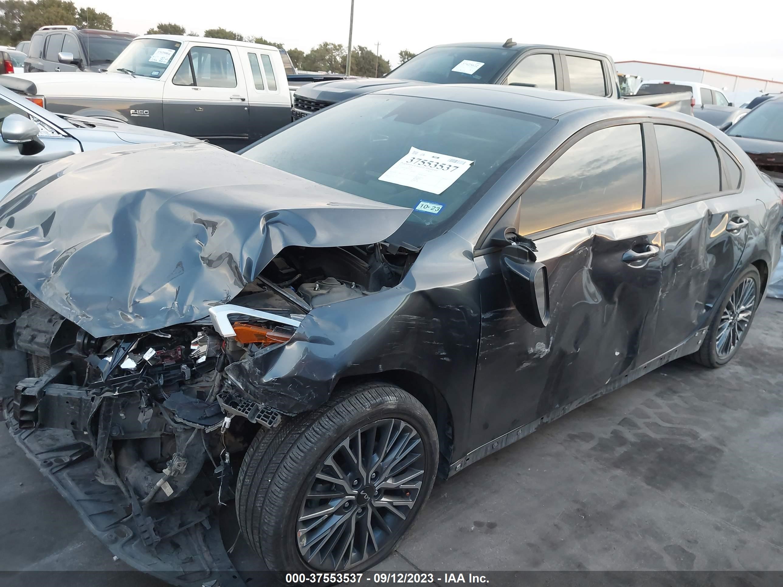 Photo 14 VIN: 3KPF54AD8NE479304 - KIA FORTE 