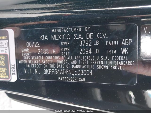 Photo 8 VIN: 3KPF54AD8NE503004 - KIA FORTE 