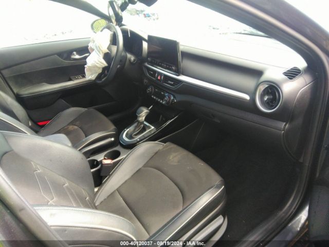 Photo 4 VIN: 3KPF54AD8NE509577 - KIA FORTE 