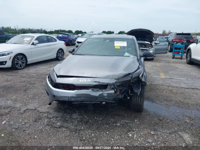 Photo 5 VIN: 3KPF54AD8PE545126 - KIA FORTE 