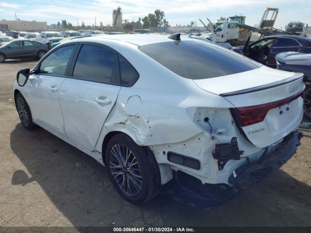 Photo 2 VIN: 3KPF54AD8PE548057 - KIA FORTE 