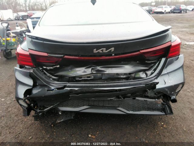 Photo 5 VIN: 3KPF54AD8PE613554 - KIA FORTE 