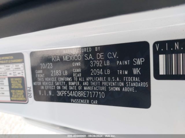 Photo 8 VIN: 3KPF54AD8RE717710 - KIA FORTE 