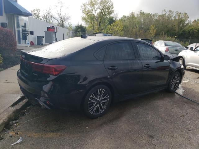 Photo 2 VIN: 3KPF54AD9NE440401 - KIA FORTE GT L 