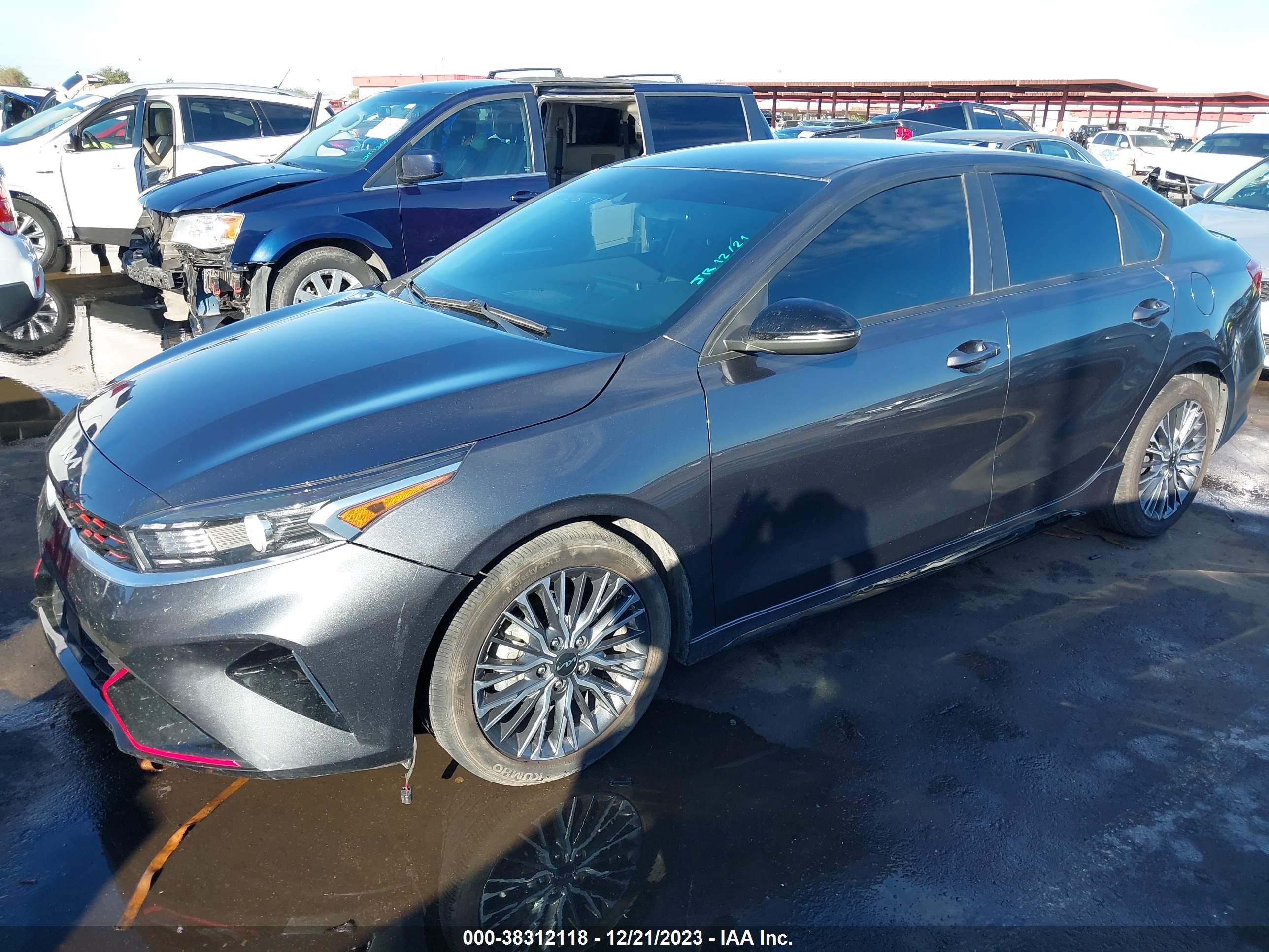 Photo 1 VIN: 3KPF54AD9NE440835 - KIA FORTE 