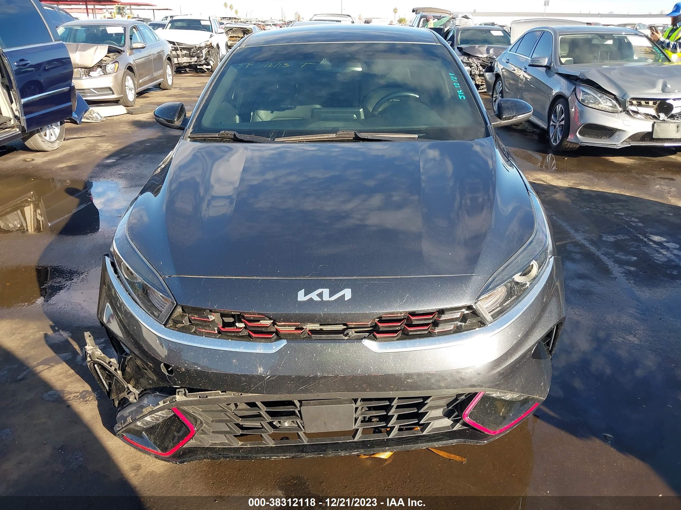 Photo 11 VIN: 3KPF54AD9NE440835 - KIA FORTE 