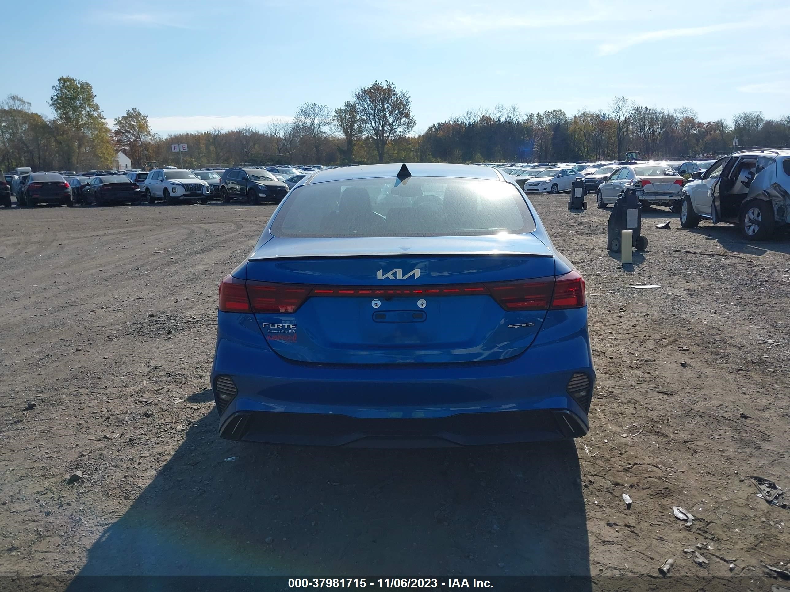 Photo 15 VIN: 3KPF54AD9NE491168 - KIA FORTE 