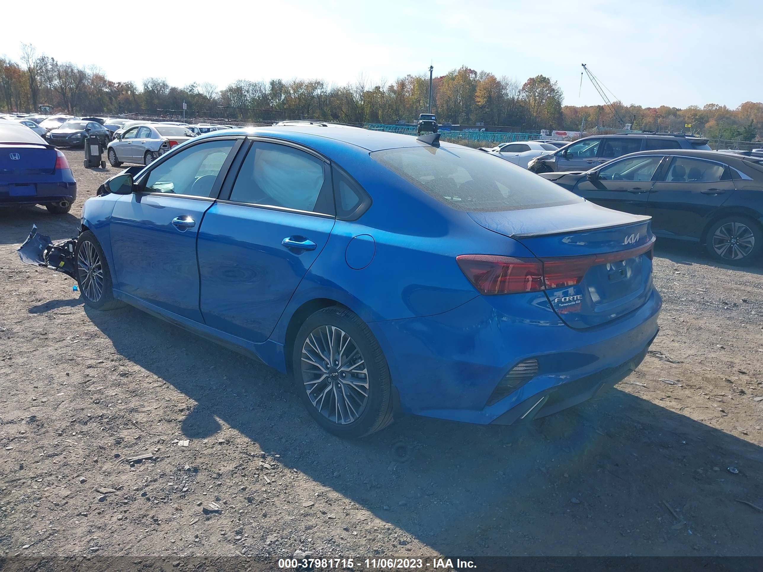 Photo 2 VIN: 3KPF54AD9NE491168 - KIA FORTE 