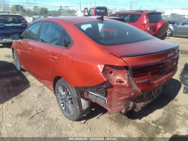 Photo 2 VIN: 3KPF54AD9PE516749 - KIA FORTE 