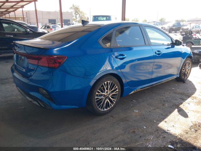 Photo 3 VIN: 3KPF54AD9PE525922 - KIA FORTE 