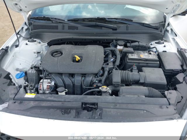 Photo 9 VIN: 3KPF54AD9RE718168 - KIA FORTE 