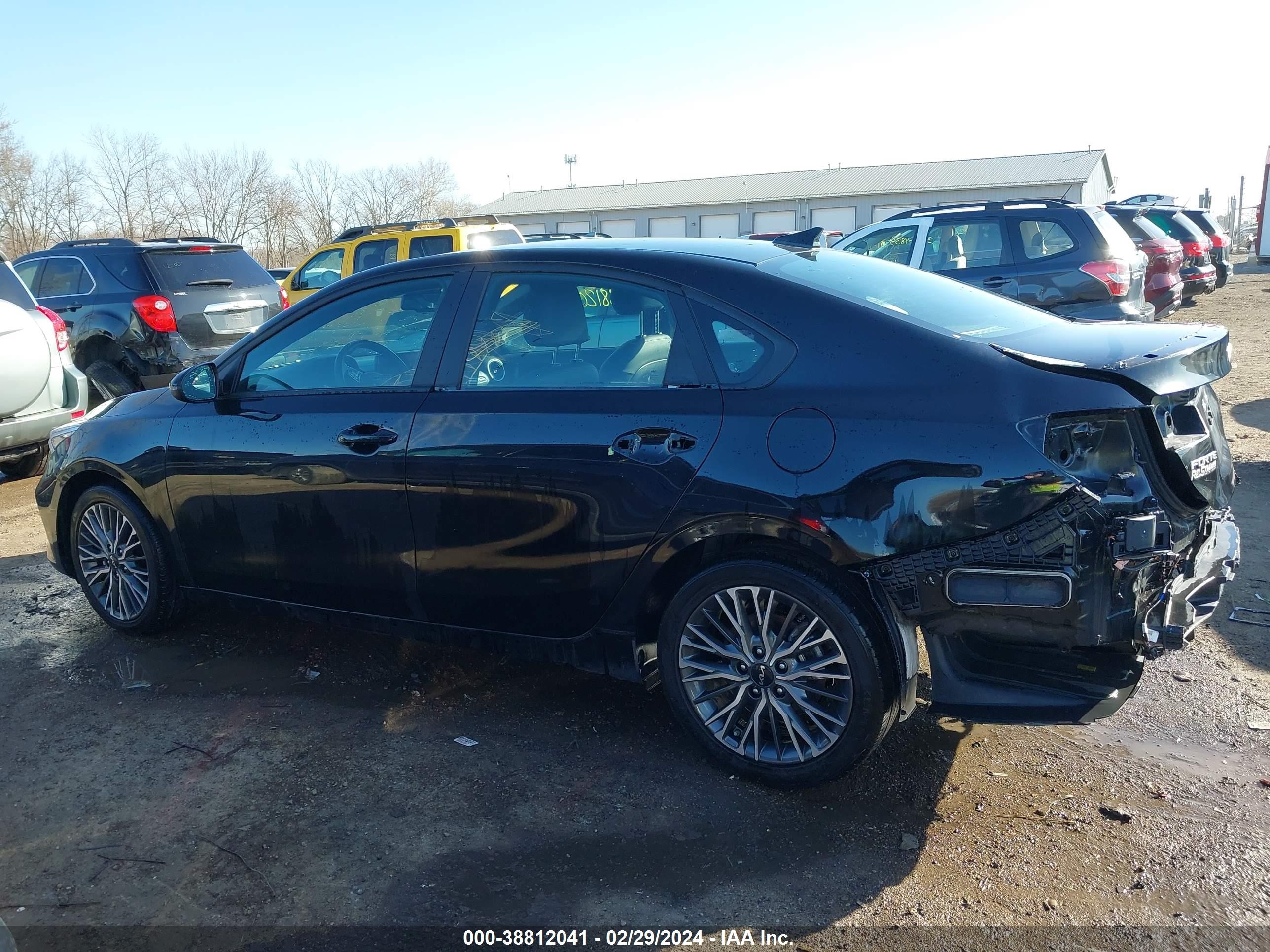 Photo 14 VIN: 3KPF54ADXNE448779 - KIA FORTE 