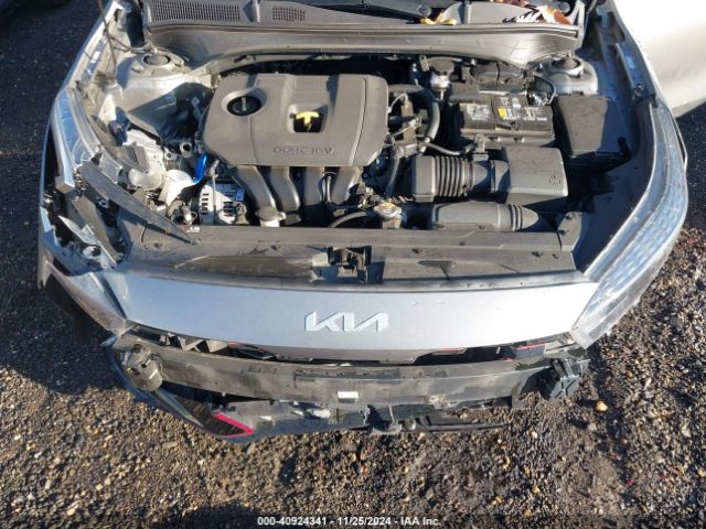 Photo 9 VIN: 3KPF54ADXNE477859 - KIA FORTE 