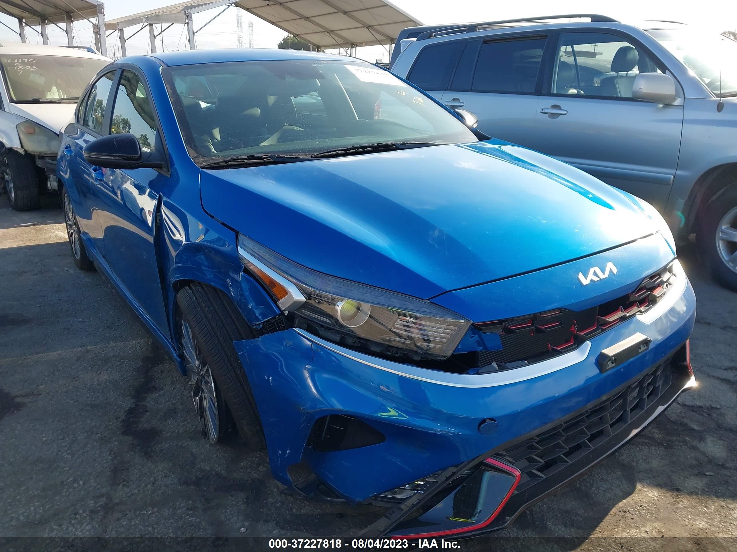 Photo 0 VIN: 3KPF54ADXPE608601 - KIA FORTE 