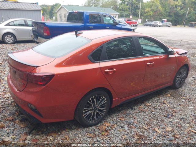 Photo 3 VIN: 3KPF54ADXPE673545 - KIA FORTE 