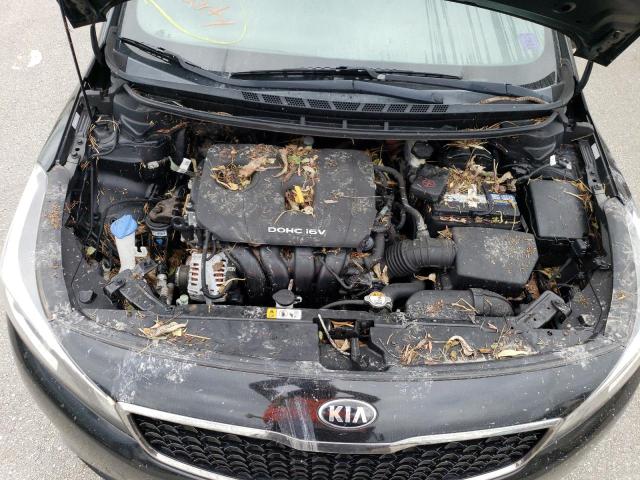 Photo 6 VIN: 3KPFK4A70HE015124 - KIA FORTE LX 