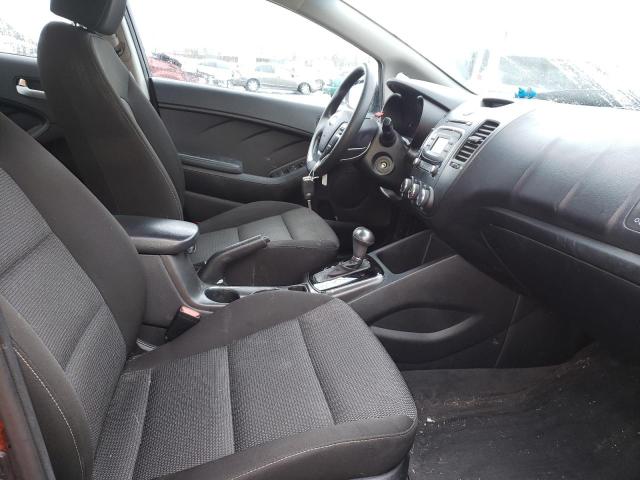 Photo 4 VIN: 3KPFK4A70HE018735 - KIA FORTE LX 