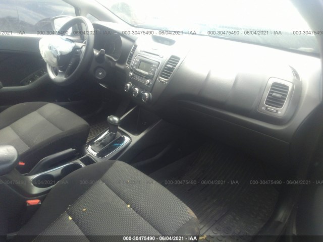 Photo 4 VIN: 3KPFK4A70HE032036 - KIA FORTE 