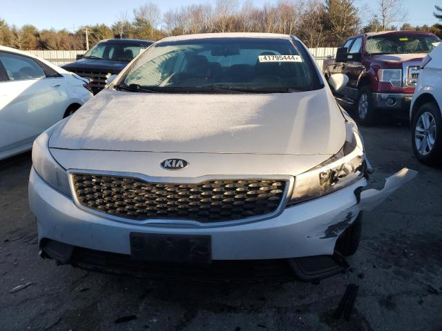 Photo 4 VIN: 3KPFK4A70HE042257 - KIA FORTE 