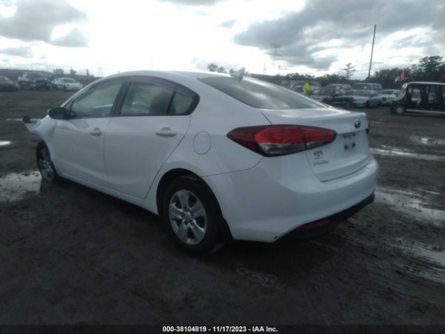 Photo 2 VIN: 3KPFK4A70HE047944 - KIA FORTE 