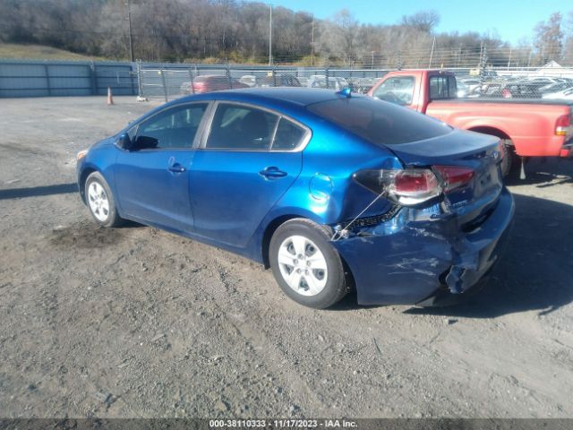 Photo 2 VIN: 3KPFK4A70HE124778 - KIA FORTE 