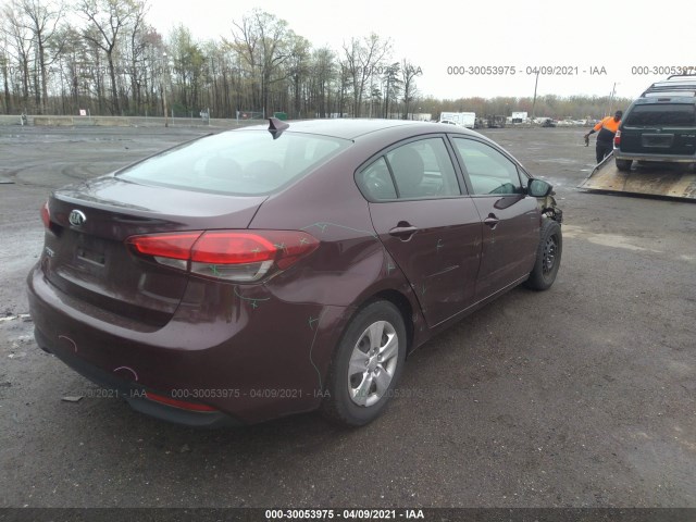 Photo 3 VIN: 3KPFK4A70HE143850 - KIA FORTE 