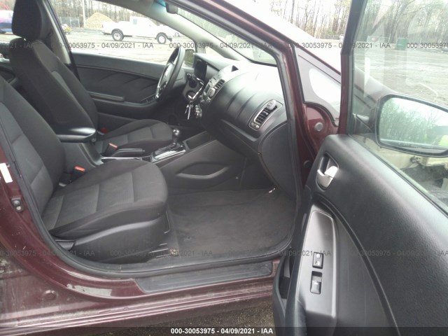 Photo 4 VIN: 3KPFK4A70HE143850 - KIA FORTE 