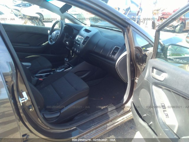 Photo 4 VIN: 3KPFK4A70HE151253 - KIA FORTE 